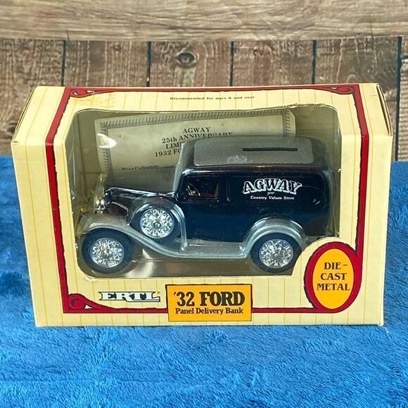 COPY - Diecast ‘32 Ford panel delivery truck coin bank NIOB by Agway - Picture 1 of 9